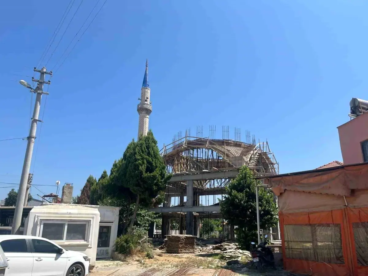 40-yillik-acarlar-pazaryeri-camii-yine-yapiliyor-XahDi4iJ.jpg