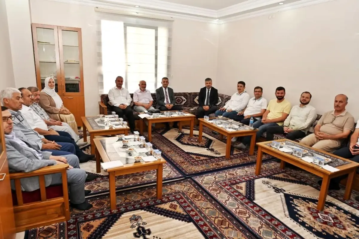 aydinda-egitimde-kiymetler-egitimi-projesi-uyum-toplantisi-yapildi-bFlr19ES.jpg