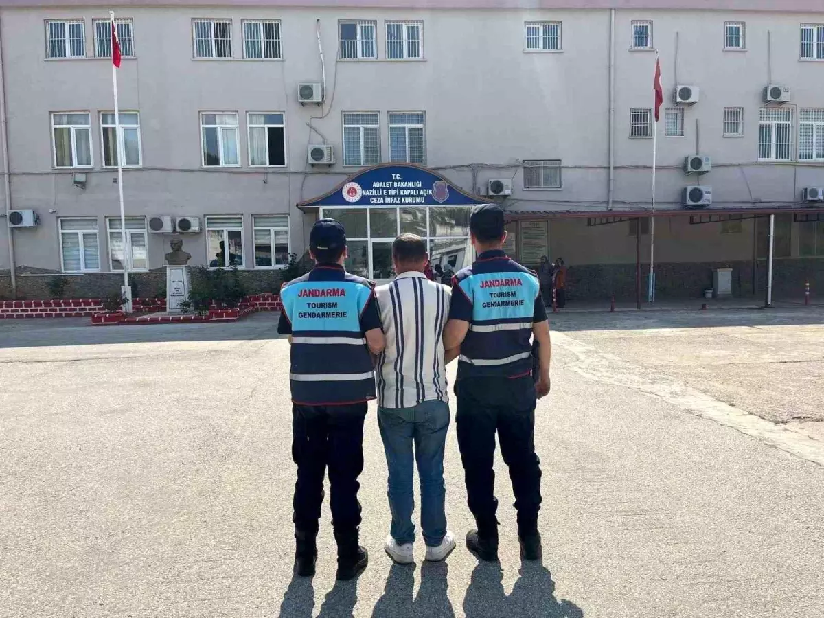 aydinda-jandarma-operasyonu-27-aranan-sahis-yakalandi-eymTvrwK.jpg
