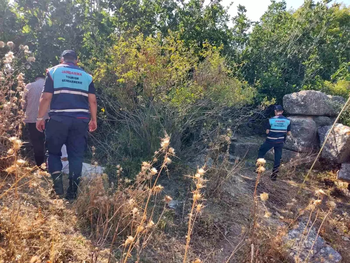 didimde-muhafaza-altindaki-incir-ilekleri-toplayan-iki-kuskulu-yakalandi-6Afsfucv.jpg