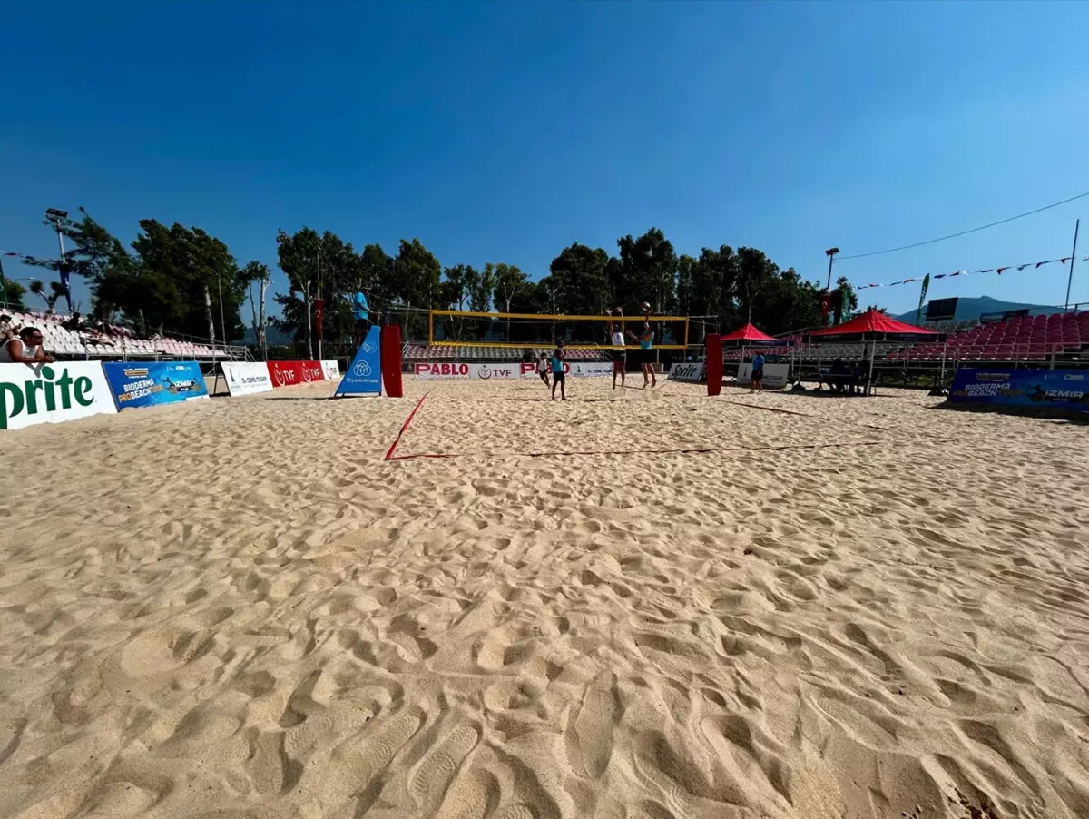 izmir-memleketler-arasi-plaj-voleybolu-turnuvasina-konut-sahipligi-yapiyor-zVpvOcrn.jpg