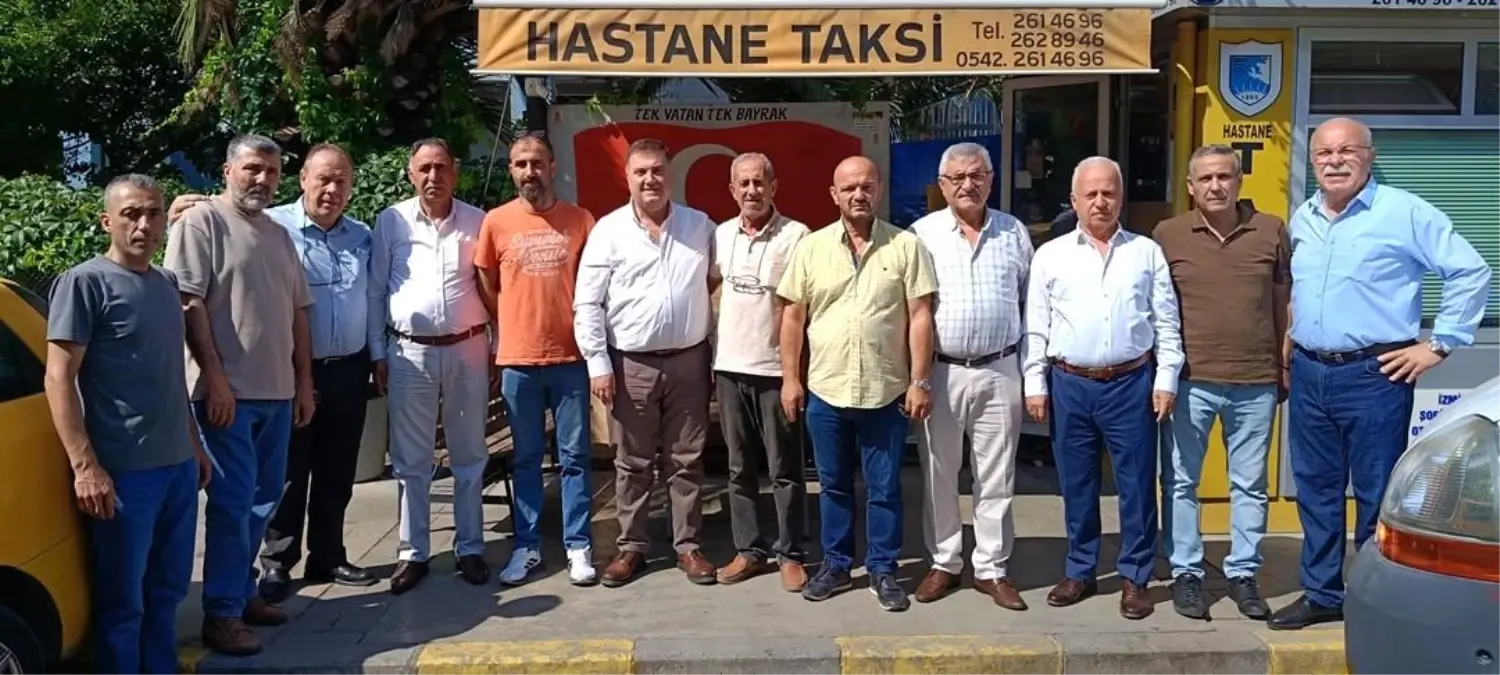 izmir-suruculer-ve-otomobilciler-esnaf-odasi-baskani-bayramda-esnafi-ziyaret-etti-QHHzHBgD.jpg