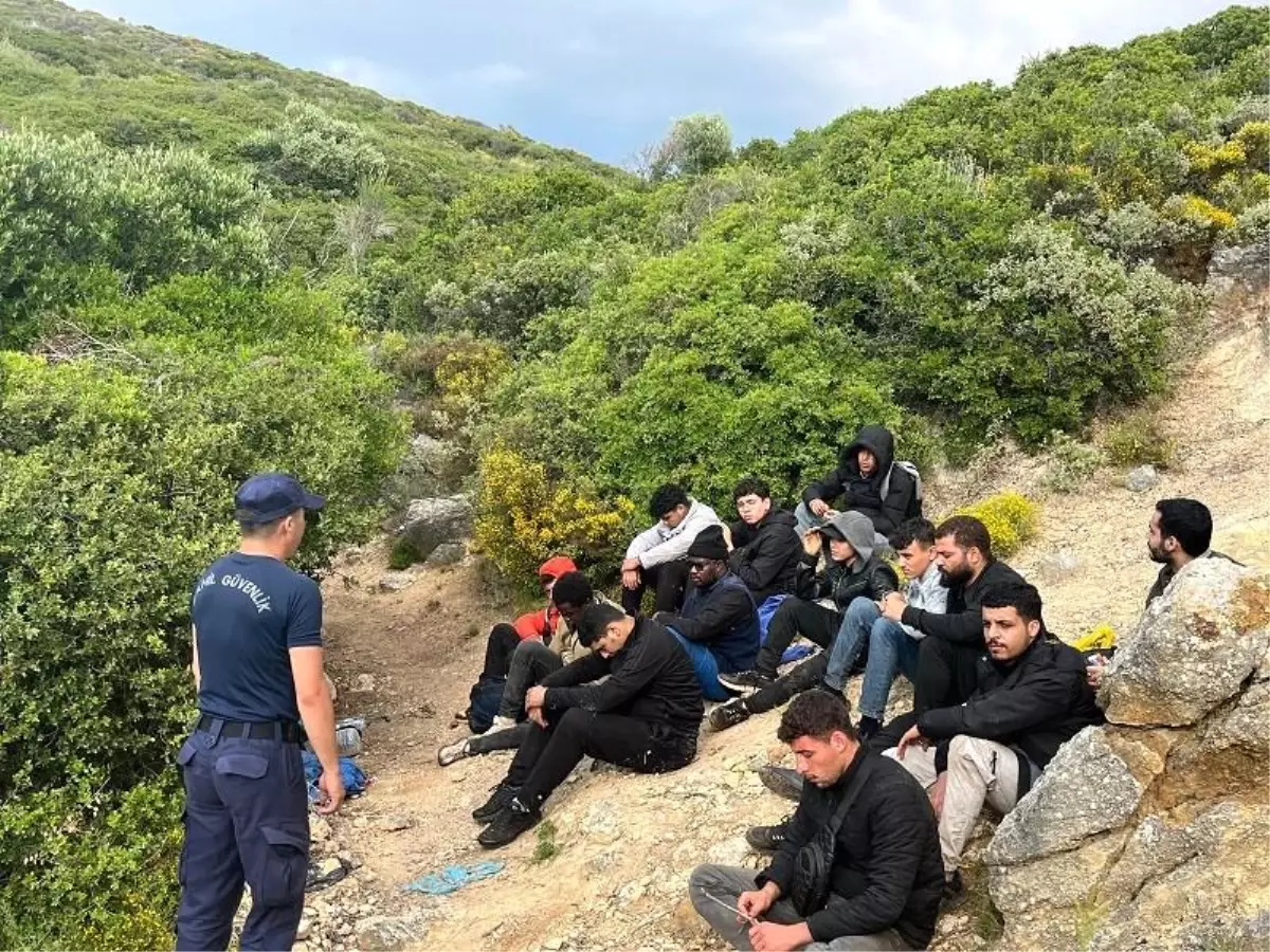 izmirde-yasa-disi-gocmen-operasyonu-44-gocmen-yakalandi-dOOafHZi.jpg
