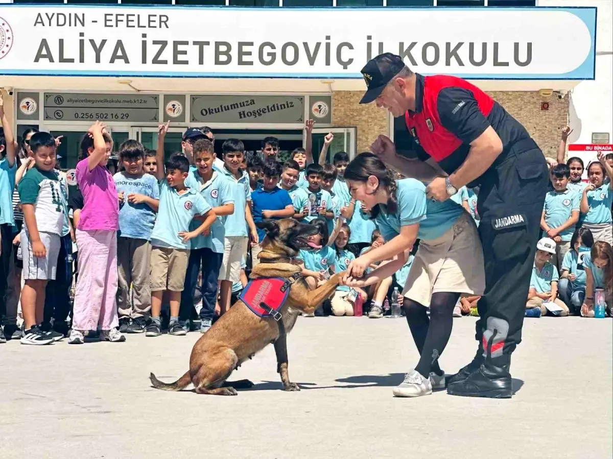 jandarma-aydindaki-ilkokul-ogrencilerine-tanitim-faaliyetleri-duzenliyor-k5JILviB.jpg
