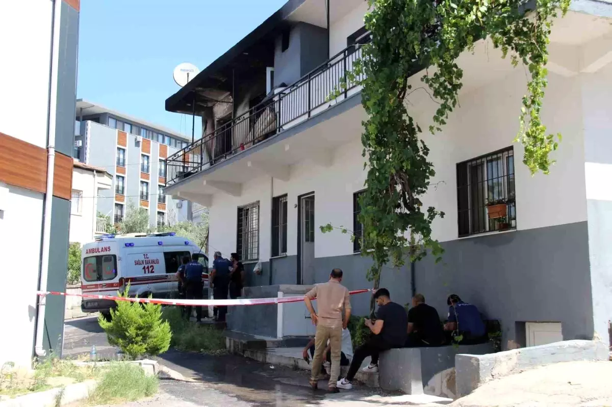 konutta-yangin-astim-hastasi-yasli-bayan-hayatini-kaybetti-Vx2svxMg.jpg