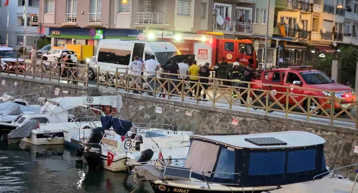 marmariste-turistleri-tasiyan-minibuste-yangin-cikti-iygCkQYF.jpg