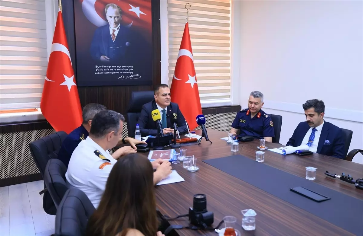 mugla-valisi-akbiyiktan-orman-yanginlarina-yonelik-teyakkuz-aciklamasi-ljADQLJL.jpg