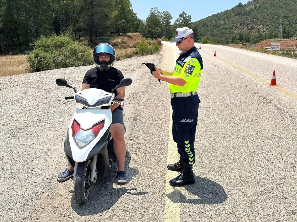 muglada-kurban-bayrami-surecinde-motosiklet-kontrolleri-artirildi-SPXwWsxO.jpg