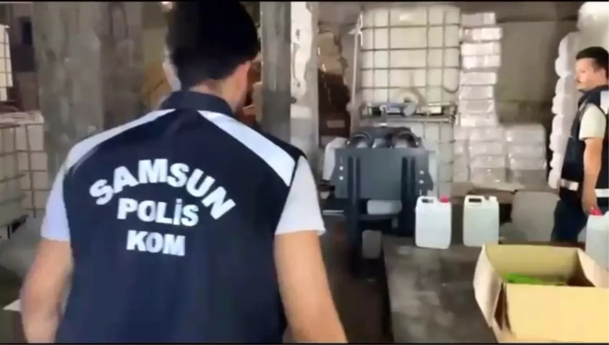 uydurma-alkol-operasyonu-4250-kilogram-etil-ve-metil-alkol-ele-gecirildi-18OYmbht.jpg