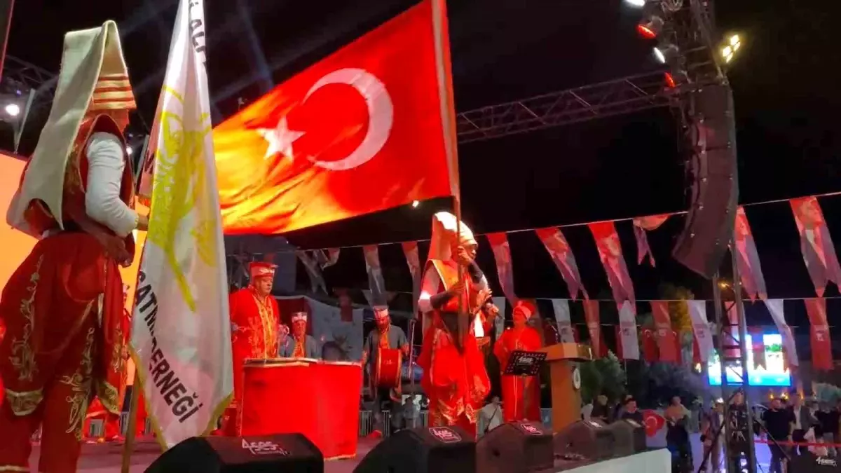 aydinda-15-temmuz-programi-asik-r-oldu-JS9KH1rg.jpg