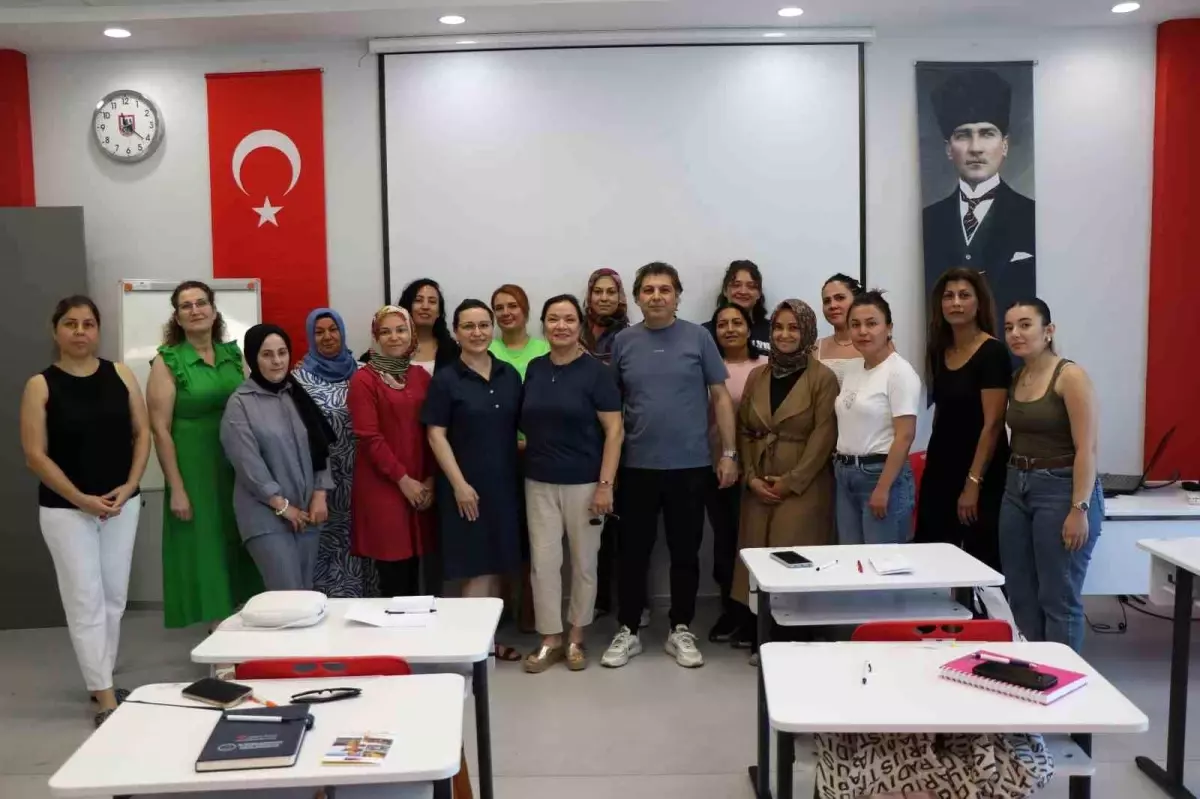 aydinda-bayan-istihdamini-artiracak-firin-ve-unlu-mamuller-egitimi-tamamlandi-gAN19W1z.jpg