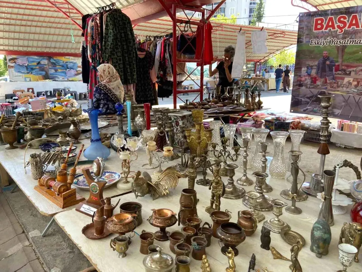 efekent-bit-pazari-eski-esyalarin-bulusma-noktasi-urkq7OWq.jpg