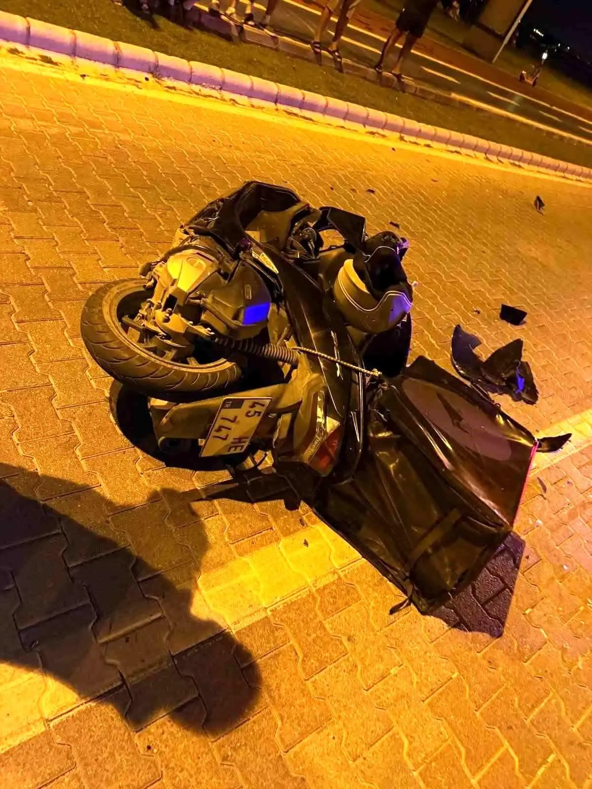 fethiyede-gece-saatlerinde-trafik-kazasi-motosiklet-soforu-hayatini-kaybetti-DbE5cTQQ.jpg