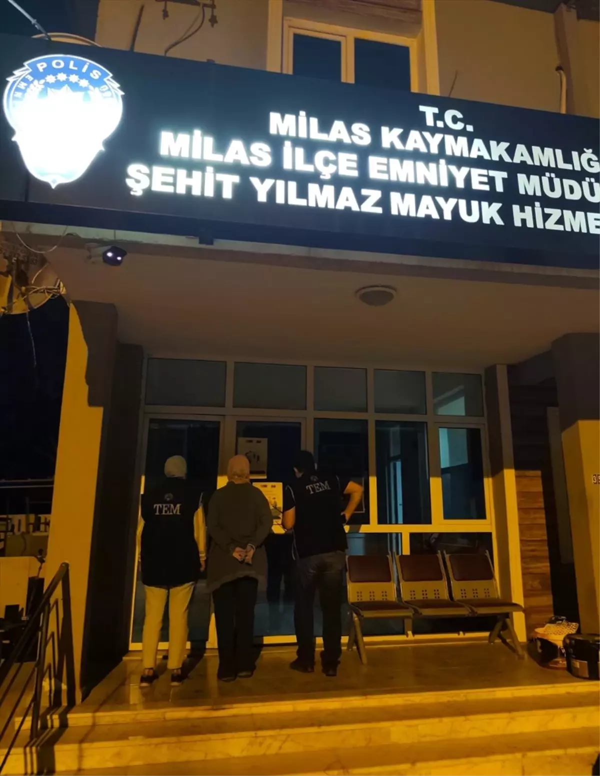 feto-uyeligi-suclamasiyla-aranan-kisi-gecersiz-kimlikle-yakalandi-hG488OZw.jpg