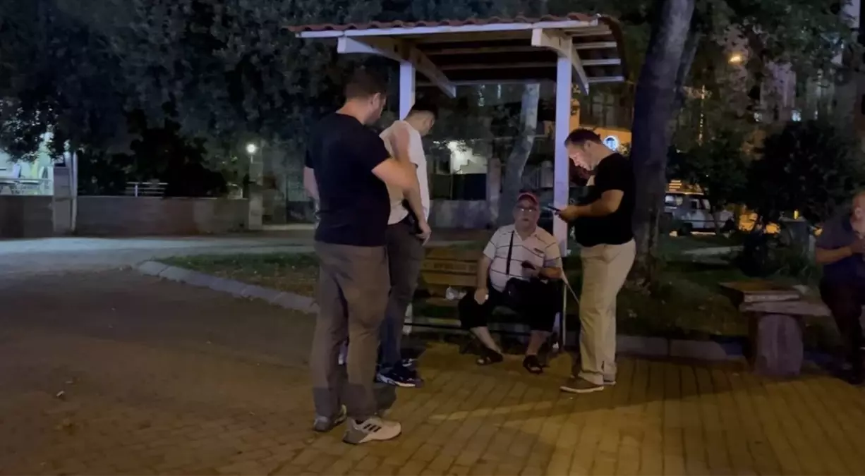 gorme-engelli-adamin-cep-telefonu-kapkac-kurbani-oldu-ETjCrRY1.jpg