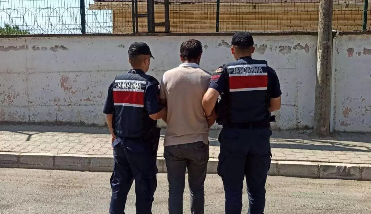 hakkinda-mutlaklasmis-mahpus-cezasi-bulunan-sahis-yakalandi-Jdpp4CNX.jpg