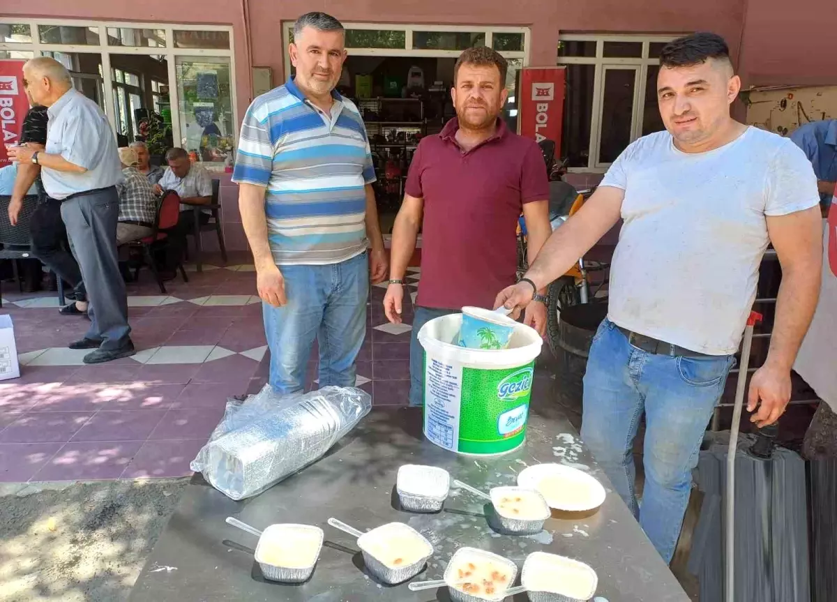 koskte-esnaflardan-asure-hayri-XQdeNzqf.jpg