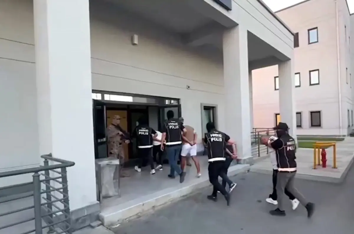 mugla-ve-istanbulda-buyuk-operasyon-3-organize-hata-orgutu-cokertildi-H2FkBZvz.jpg