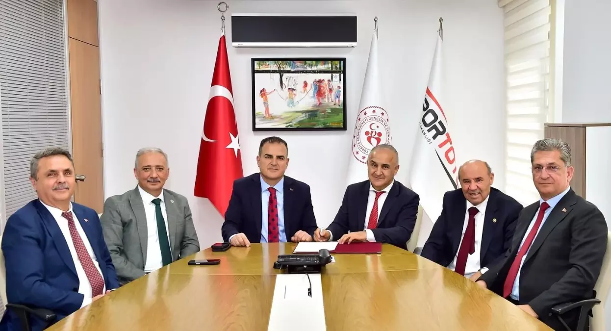 muglada-spor-altyapisi-icin-yeni-yatirimlar-basladi-EZf5Dnc5.jpg