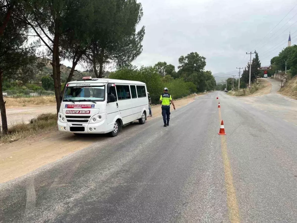 aydinda-trafik-kontrolu-kurallara-uymayan-soforlere-ceza-nqIiW1BE.jpg