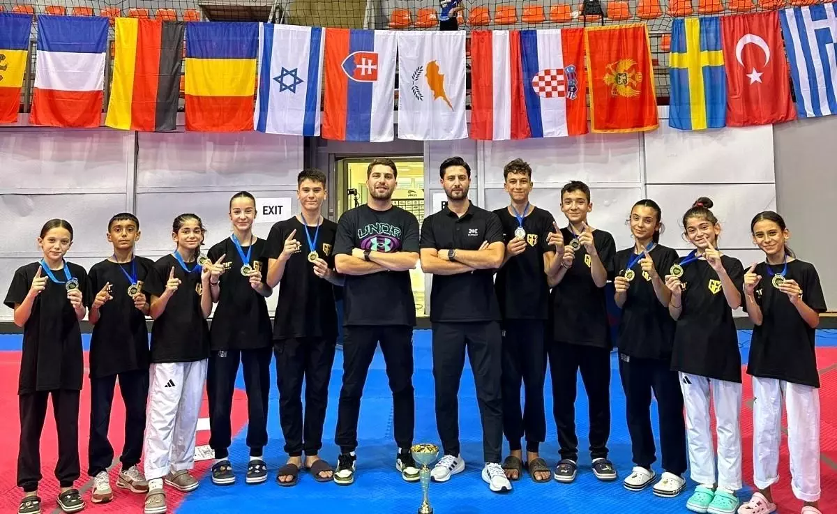 aydinli-atletler-sirbistanda-taekwondo-turnuvasinda-6-altin-ve-4-gumus-madalya-kazandi-CMg8Cprp.jpg