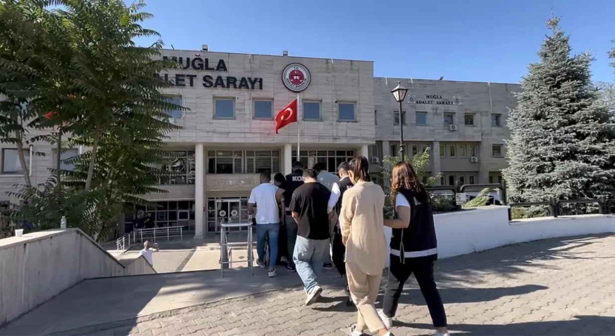 muglada-30-milyon-tllik-motosiklet-dolandiriciligina-operasyon-cW8hHpaC.jpg