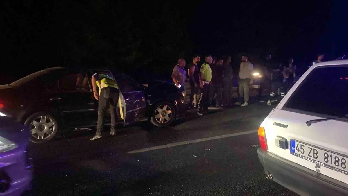 muglada-zincirleme-trafik-kazasi-6-arac-karisti-FmbvBOAB.jpg
