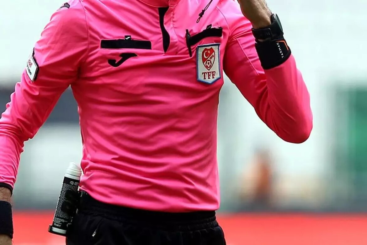 fenerbahce-alanyaspor-macinin-hakemi-asik-r-oldu-BSInfZiu.jpg